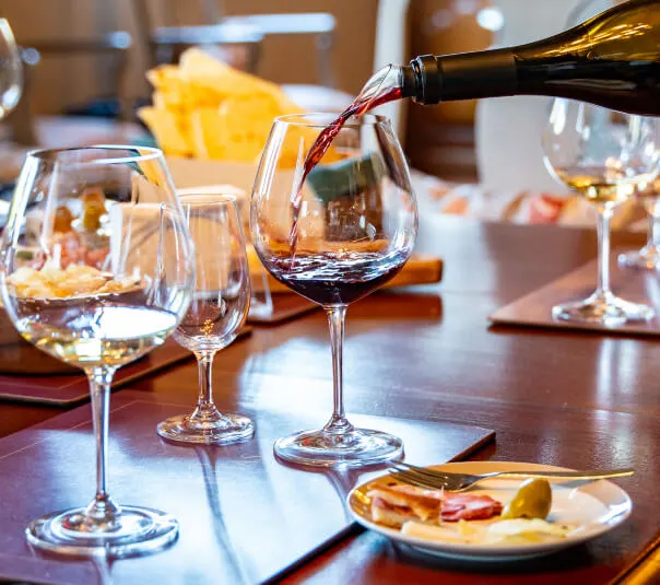 eno-a-ruin-with-a-view